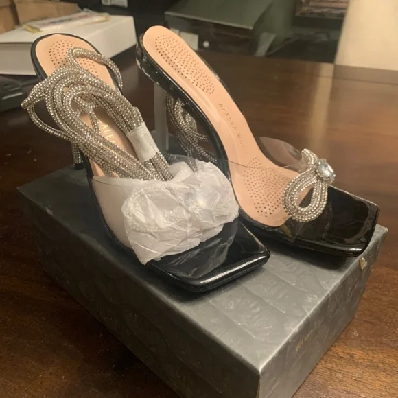 Azalea Wang Black 7.5 heels - Picture 2 of 6